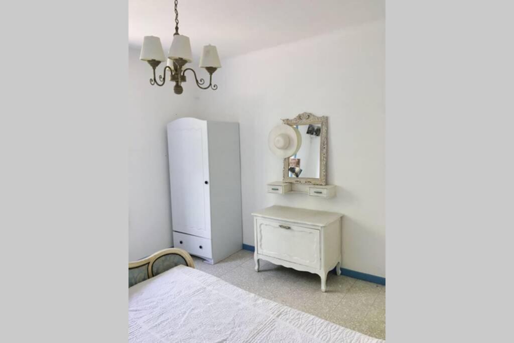 Villa Calme, Climatisee, Piscine, A 2 Pas Du Centre Л'Иль-сюр-ла-Сорг Экстерьер фото